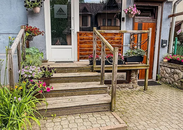 Tatratour. U Przewodników.